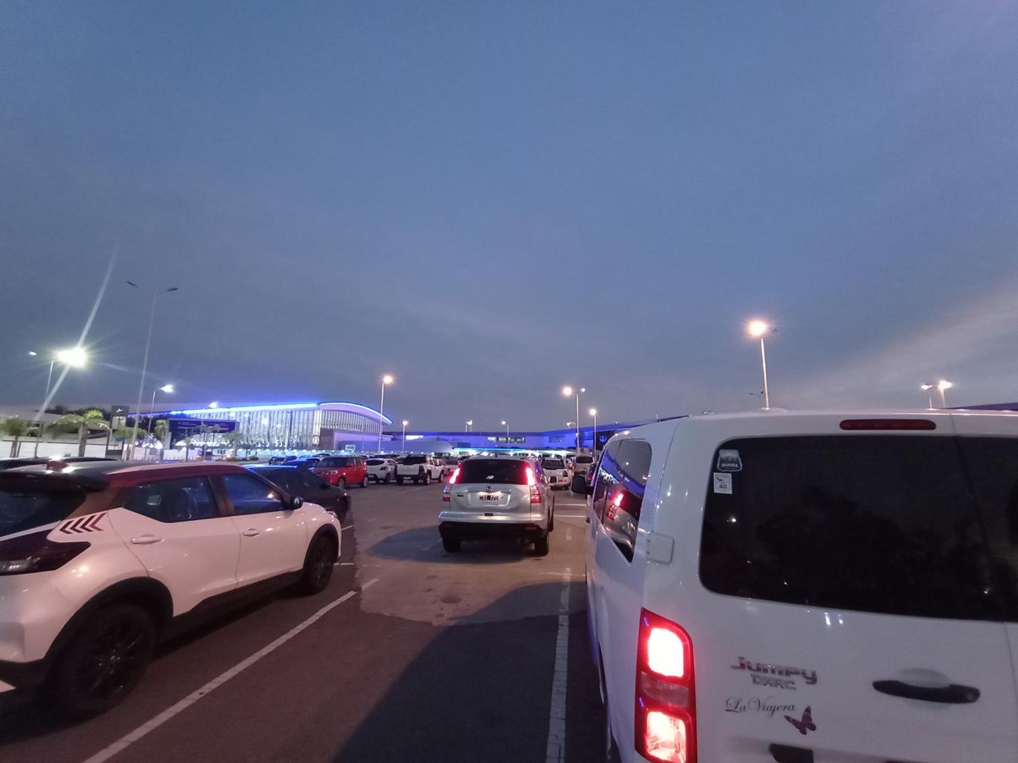 Escala Ezeiza Loft Con Desayuno Apartman Luis Guillon Kültér fotó